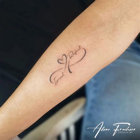 tatuajes infinito amor|12 tatuajes de infinito: originales, pequeños, con。